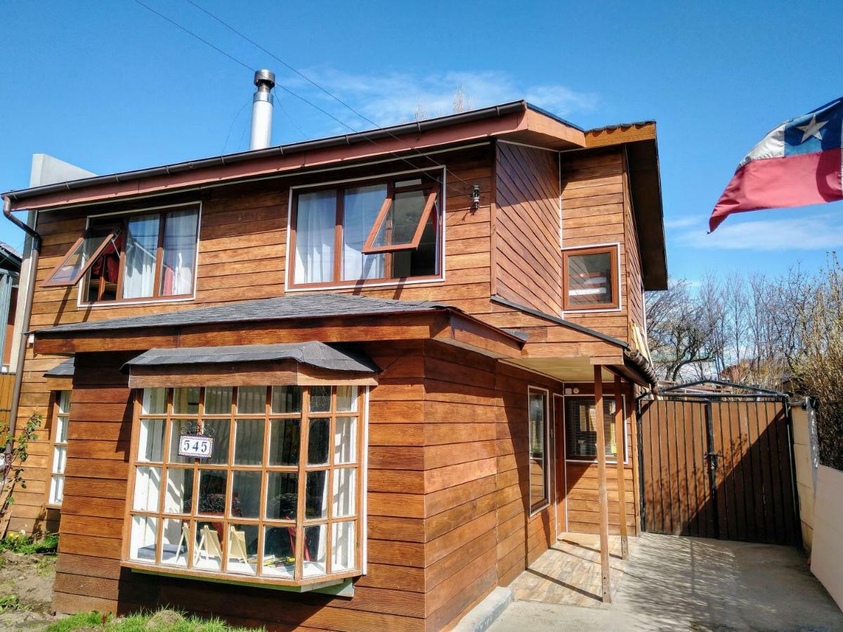 Хостел Patagon Backpackers Койайке Экстерьер фото